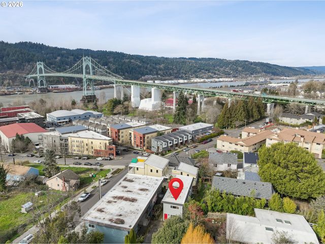 6919 N LEAVITT Ave B1, Portland, OR 97203