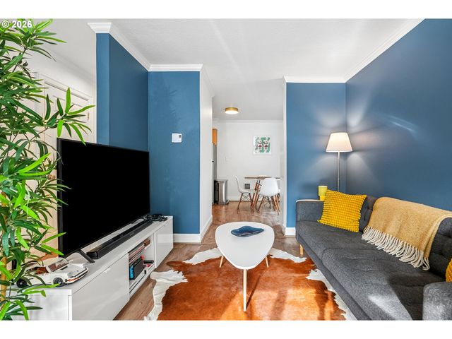 6919 N LEAVITT Ave B1, Portland, OR 97203