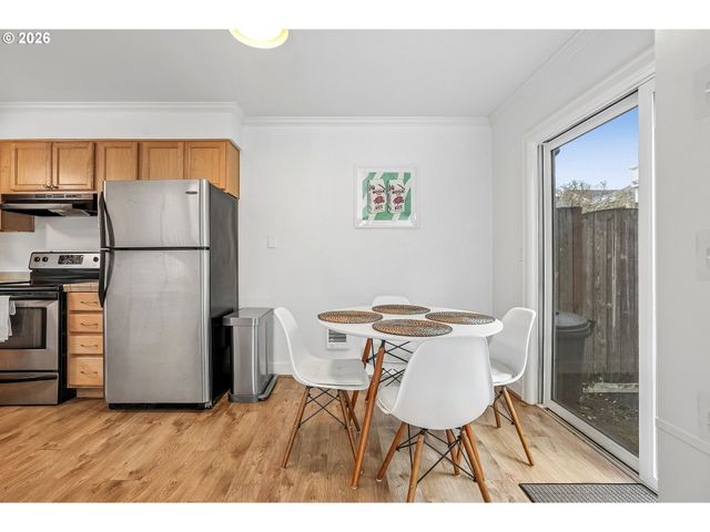 6919 N LEAVITT Ave B1, Portland, OR 97203