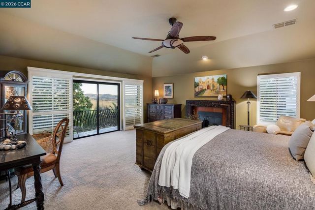 4640 4640 Kingswood Dr, Danville, CA 94506