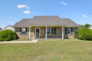 2927 Cliffside Dr, Christiana, TN 37037