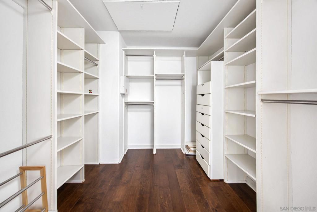 Image 18 of property listing at 12481 Cavallo St, San Diego, CA 92130