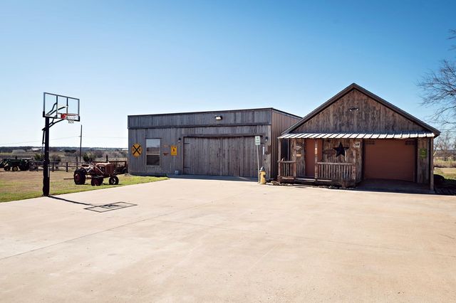 801 TX Hwy 236, Moody, TX 76557