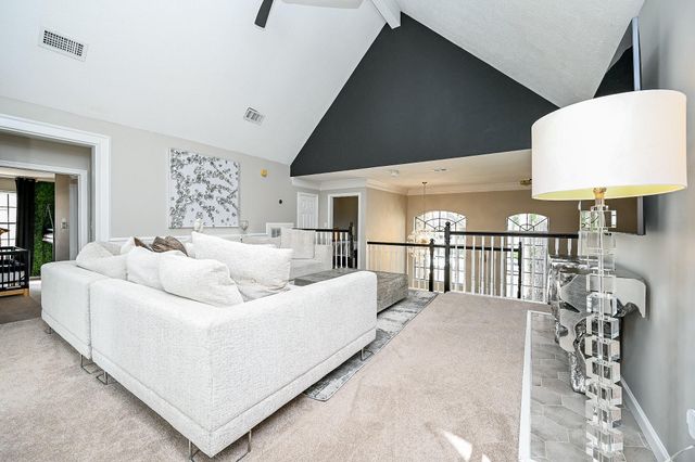 13606 Champions Centre Drive, Houston, TX 77069