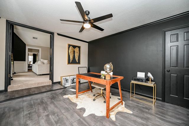 13606 Champions Centre Drive, Houston, TX 77069