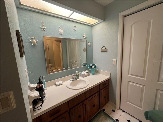 1743 WILSHIRE COURT, Lakeland, FL 33813
