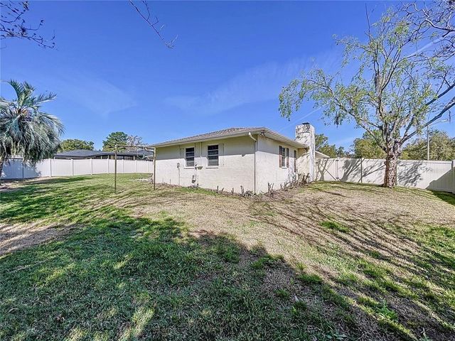 1743 WILSHIRE COURT, Lakeland, FL 33813