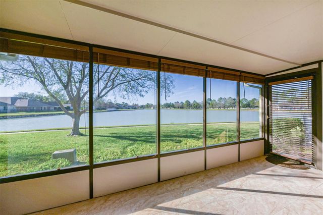 3013 Flower Field Lane 4, Pearland, TX 77584