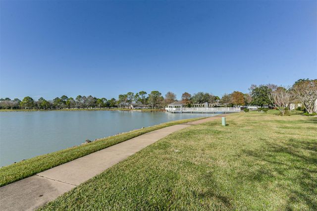 3013 Flower Field Lane 4, Pearland, TX 77584