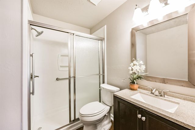 3013 Flower Field Lane 4, Pearland, TX 77584