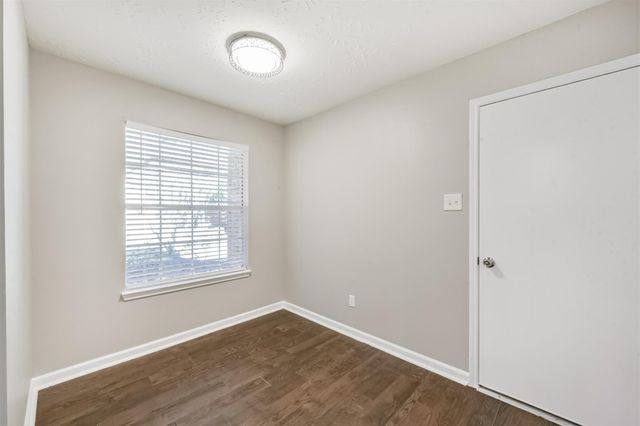 3013 Flower Field Lane 4, Pearland, TX 77584