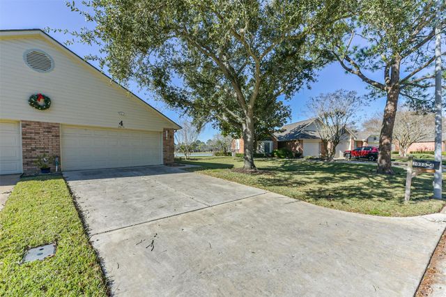 3013 Flower Field Lane 4, Pearland, TX 77584