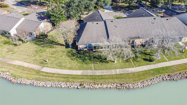 3013 Flower Field Lane 4, Pearland, TX 77584