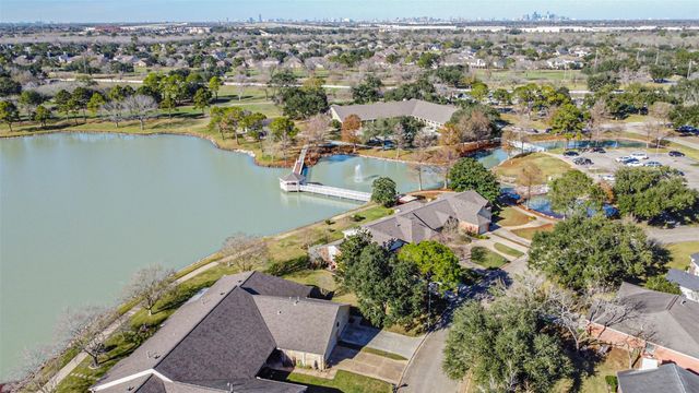 3013 Flower Field Lane 4, Pearland, TX 77584