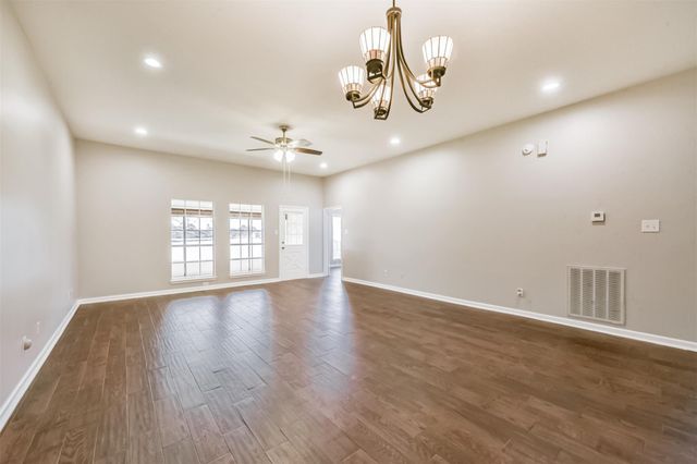 3013 Flower Field Lane 4, Pearland, TX 77584