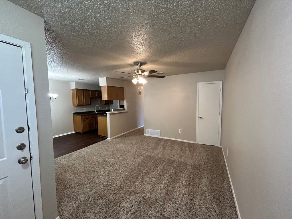 4916 Brianhill Drive B, Fort Worth, TX 76135