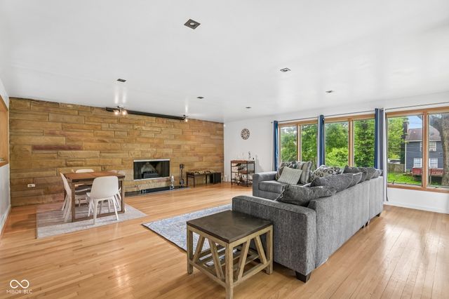3735 Cheviot Place, Indianapolis, IN 46205