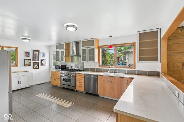 3735 Cheviot Place, Indianapolis, IN 46205