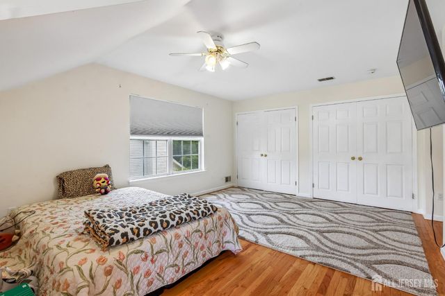 489 Plainfield Road, Edison, NJ 08820