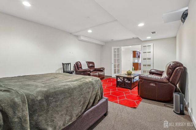 489 Plainfield Road, Edison, NJ 08820
