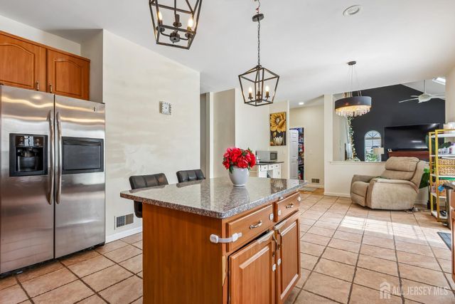 489 Plainfield Road, Edison, NJ 08820