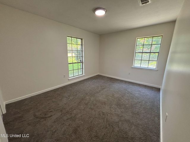 1158 Greenbriar Street, Jackson, MS 39211