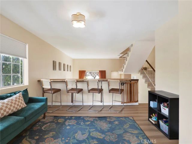 10030 Owensmouth 25, Chatsworth, CA 91311