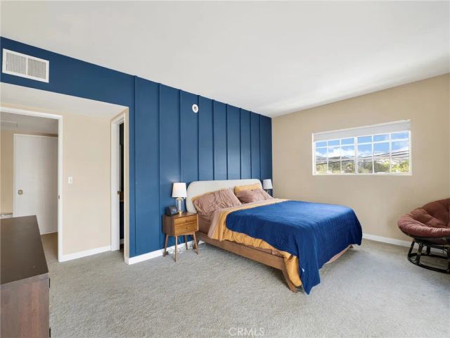 10030 Owensmouth 25, Chatsworth, CA 91311