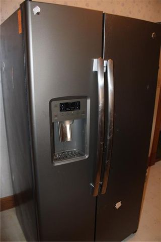 2011 S English Street, Pittsburg, KS 66762