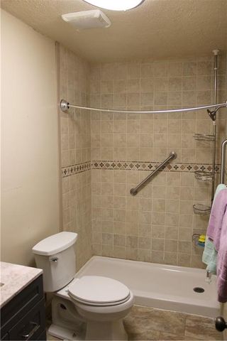 2011 S English Street, Pittsburg, KS 66762