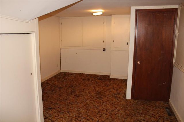 2011 S English Street, Pittsburg, KS 66762