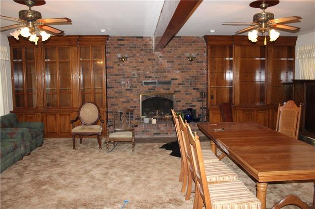 2011 S English Street, Pittsburg, KS 66762