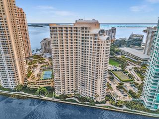 888 Brickell Key Dr 912, Miami, FL 33131
