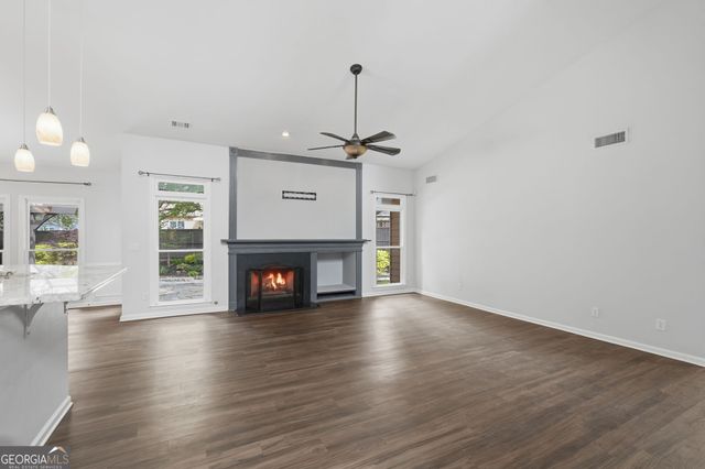 2520 Green Meadow Way, Cumming, GA 30041