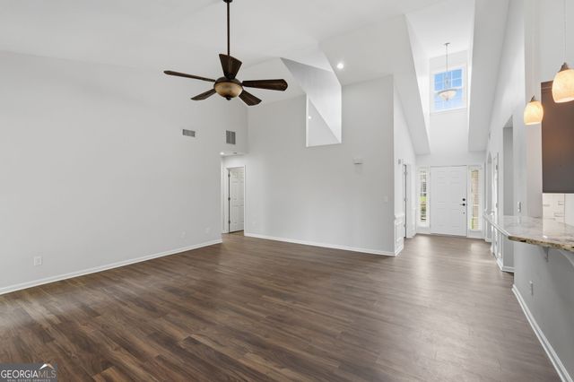 2520 Green Meadow Way, Cumming, GA 30041