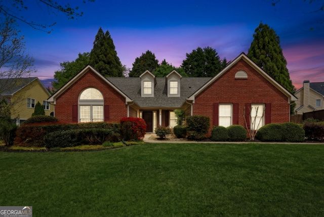 2520 Green Meadow Way, Cumming, GA 30041