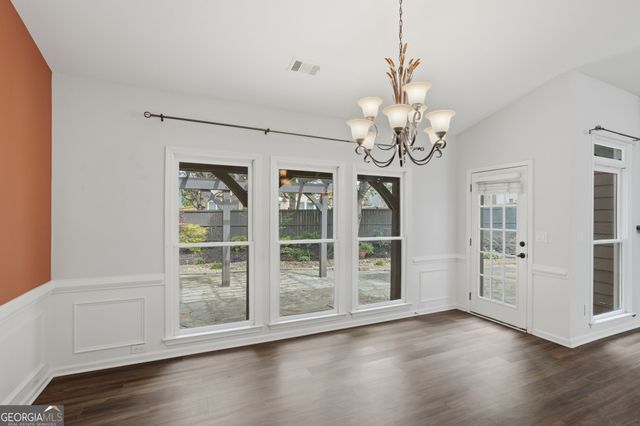 2520 Green Meadow Way, Cumming, GA 30041