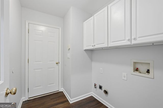 2520 Green Meadow Way, Cumming, GA 30041