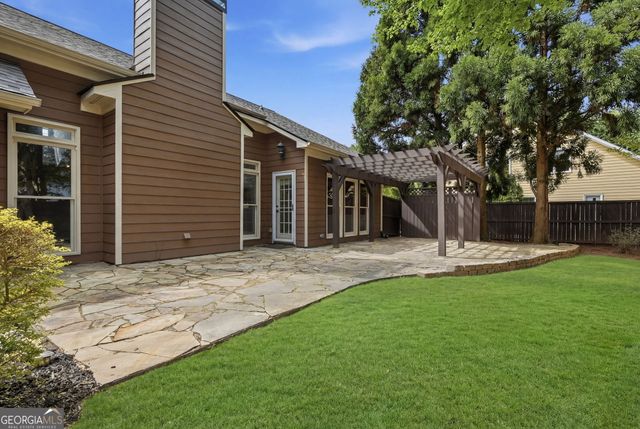 2520 Green Meadow Way, Cumming, GA 30041