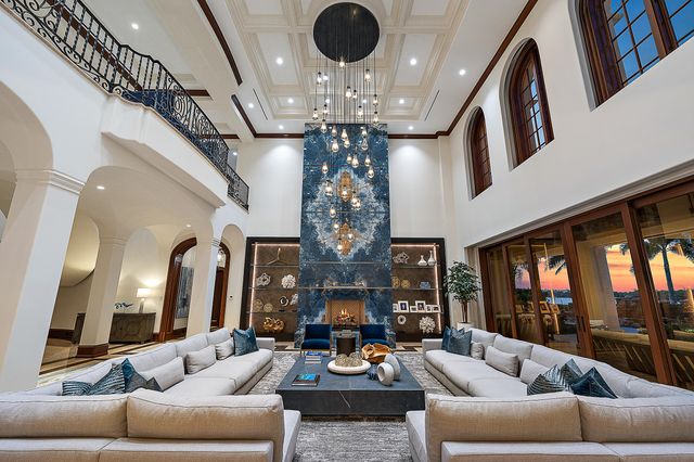 176 Spyglass Lane, Jupiter, FL 33477