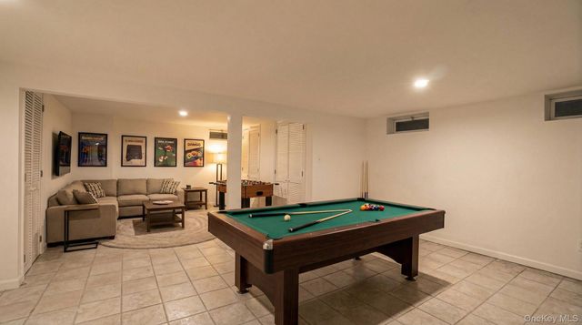 35 John Street, Port Jefferson Station, NY 11776