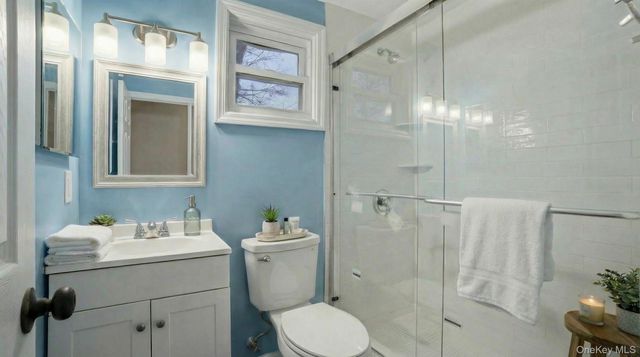 35 John Street, Port Jefferson Station, NY 11776