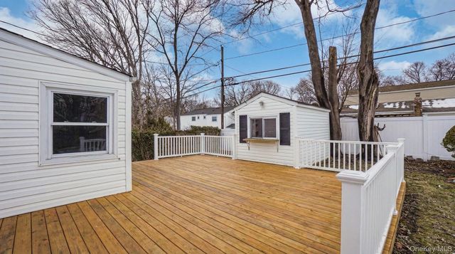 35 John Street, Port Jefferson Station, NY 11776