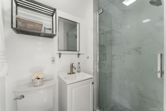 9 Rutgers Place, Scarsdale, NY 10583