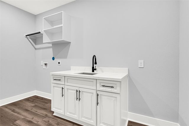 12319 Hawthorne Drive, Montgomery, TX 77356