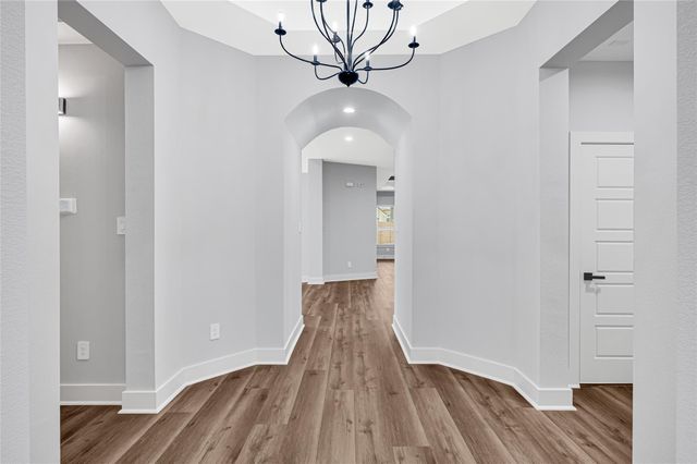 12319 Hawthorne Drive, Montgomery, TX 77356