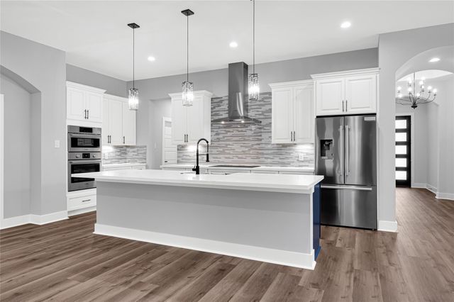 12319 Hawthorne Drive, Montgomery, TX 77356