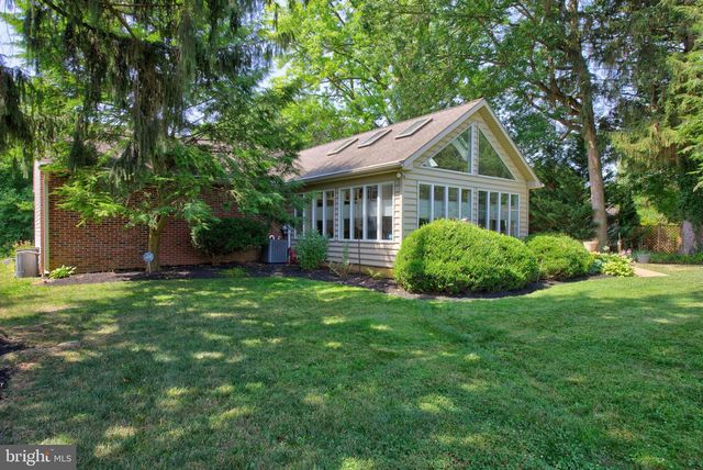 81 SUNRISE AVE, Lancaster, PA 17601