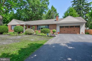 81 SUNRISE AVE, Lancaster, PA 17601