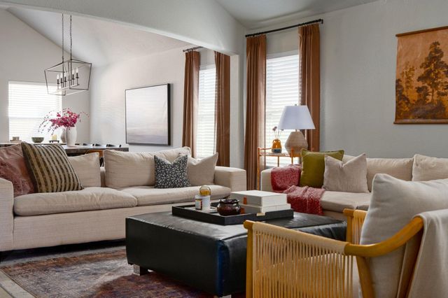 109 Findley Ave, Leander, TX 78641